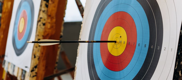 Heroic Fundraising Featured Image_An Arrow in the Center of a Target